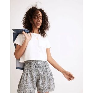 Madewell jeanette blue floral smocked shorts